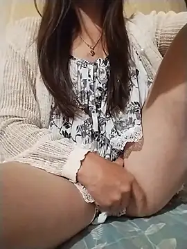 -Brooch- stripchat live cam model