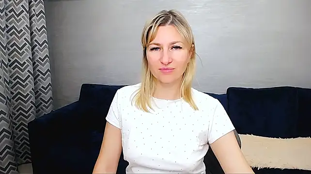 Incredible_Ariela stripchat live cam model