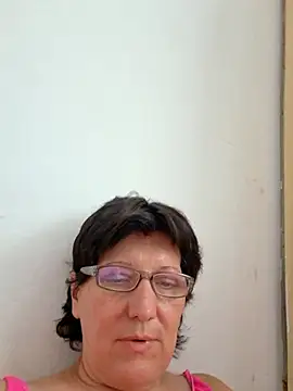 Vera_Elle stripchat live cam model