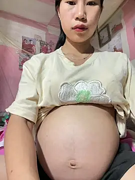 Spying_bird stripchat live cam model