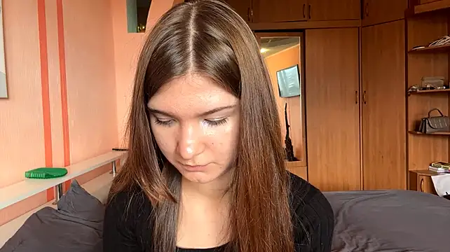 CatherynShubin stripchat live cam model