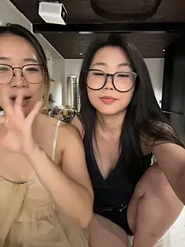 xiaozz-001 stripchat live cam model