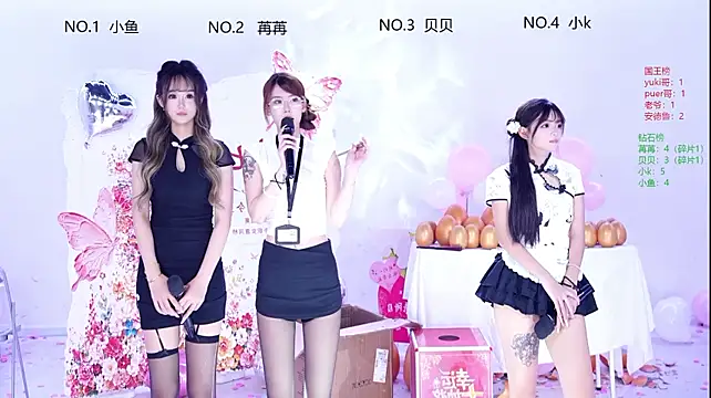Novagirls-001 stripchat live cam model