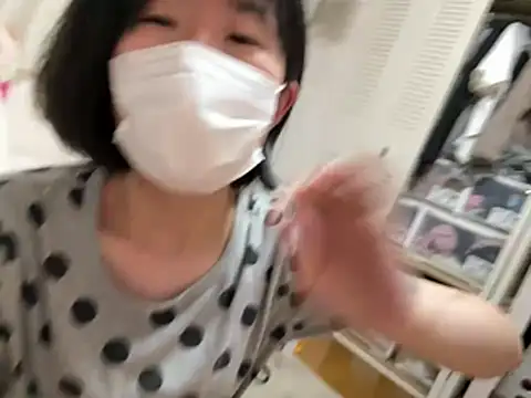 riri_riri_jp stripchat live cam model