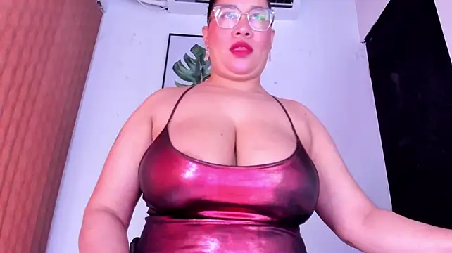 alondrabigtits stripchat live cam model