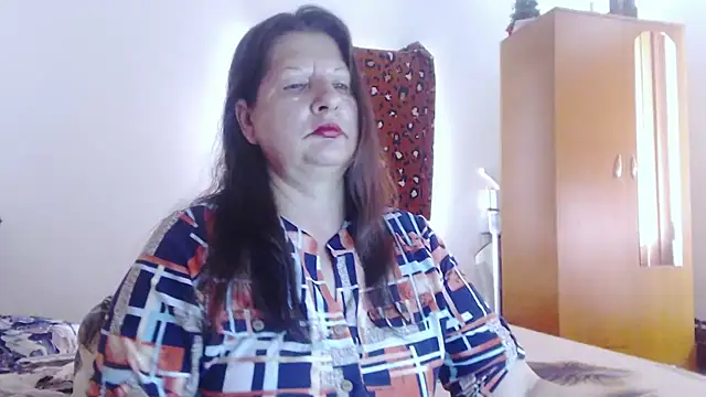 ExtasyMature stripchat live cam model