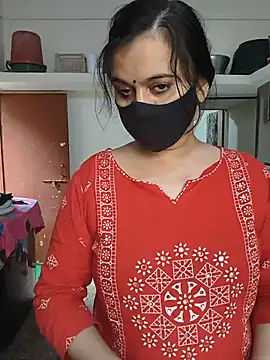 spasyQueen69 stripchat live cam model