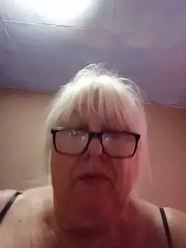 Alexia64231 stripchat live cam model