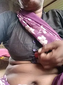 Muskan44s stripchat live cam model