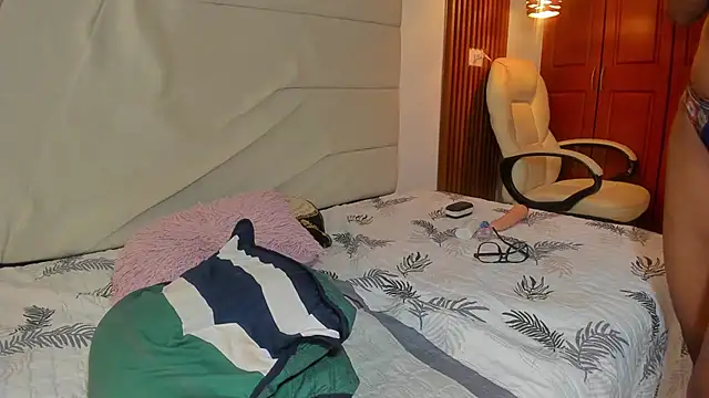 samaraa_smith1 stripchat live cam model