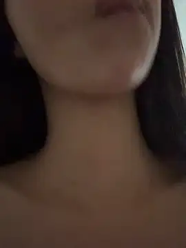 ValeriaVelvet stripchat live cam model