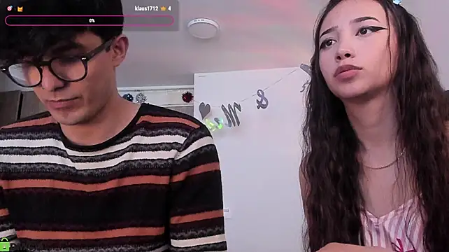 Mikeyvioleta_ stripchat live cam model