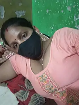 Parul-009 stripchat live cam model