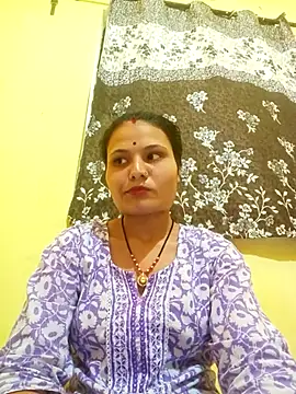 Priti_hote stripchat live cam model