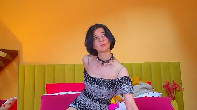 AnneAvelin stripchat live cam model