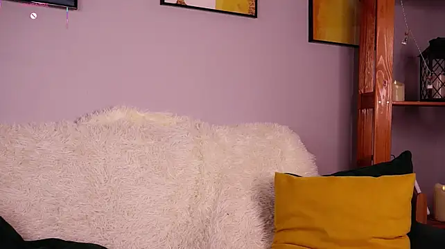 BritanyReick stripchat live cam model