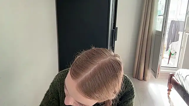 HelenaSuto stripchat live cam model