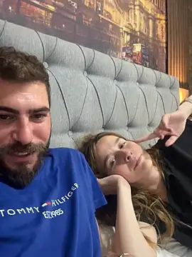 Atwsliiikizilll stripchat live cam model