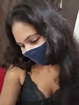 Roji_bha stripchat live cam model
