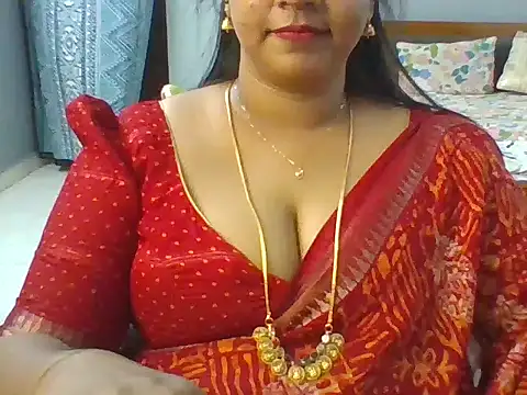 Tamil_hot_Meenu stripchat live cam model