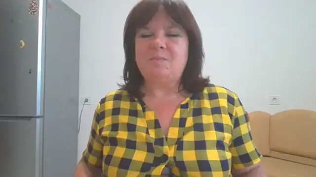 HannahAna39 stripchat live cam model