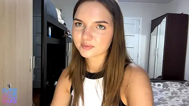 TeneshaSelden stripchat live cam model