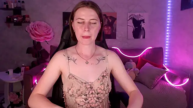 tiffany__burn stripchat live cam model