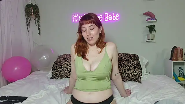 itsivannababe stripchat live cam model