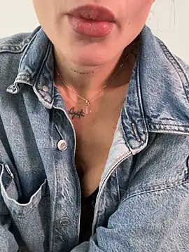 AgattaDuque stripchat live cam model