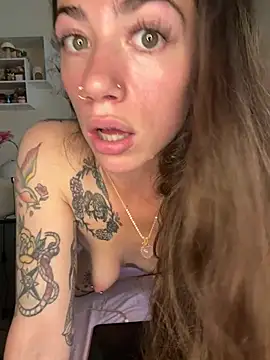 ValenciaTheVixenXX stripchat live cam model