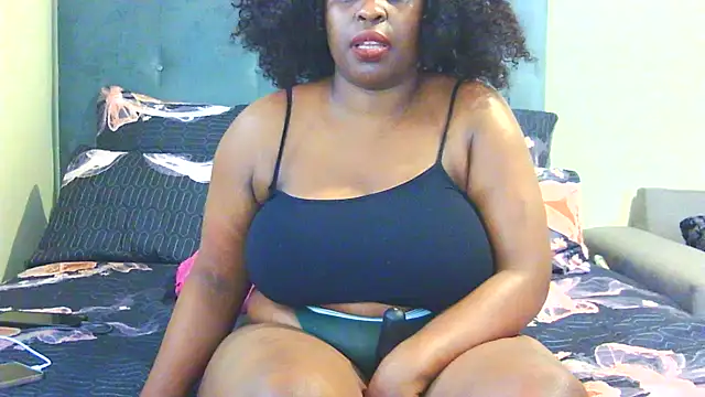 Black-Barbiexxc stripchat live cam model