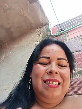 Mother-Big-tits stripchat live cam model
