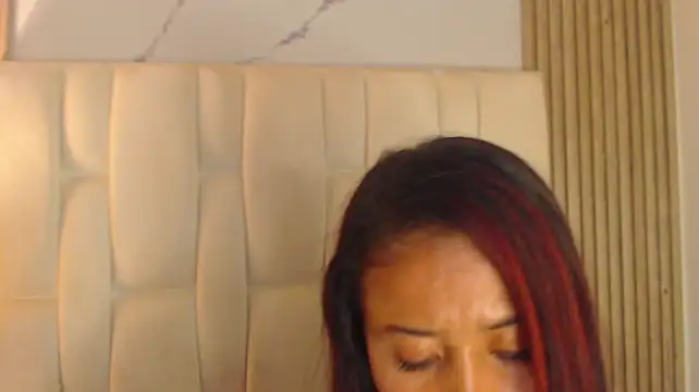 ClovyZenvy stripchat live cam model