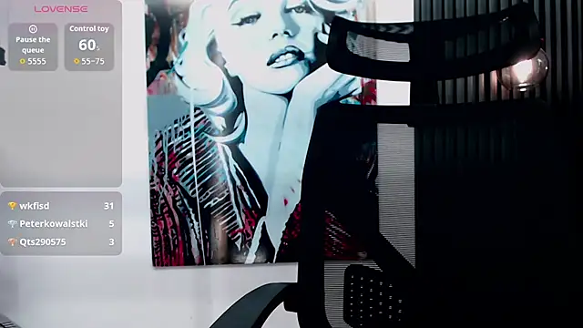 ISABELLA_HAYES_ stripchat live cam model