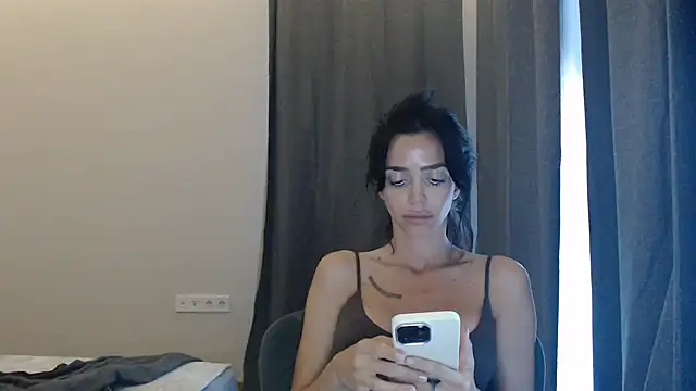 gglingeriee stripchat live cam model
