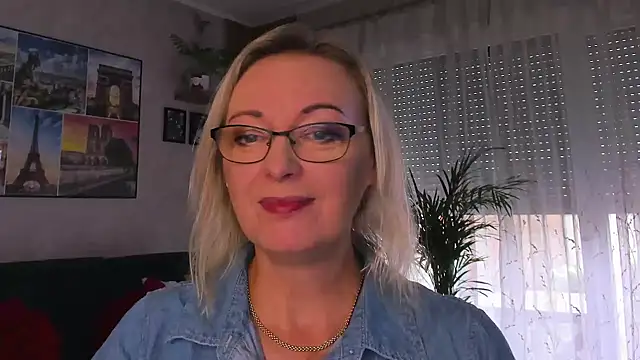 vanessa_chat stripchat live cam model