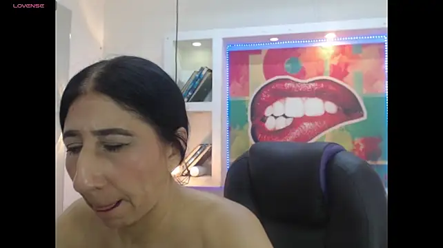 nei_girl stripchat live cam model