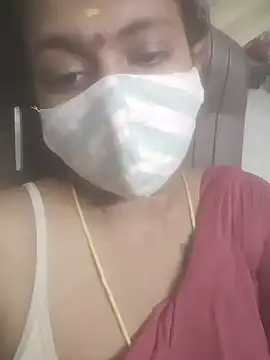 Tamil-annu stripchat live cam model