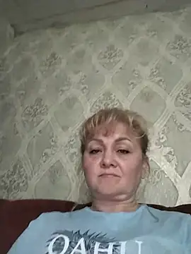 Sunny_ladyy stripchat live cam model