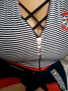 AlevliDul stripchat live cam model