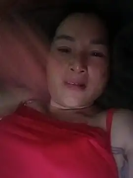 Yuzi-i stripchat live cam model