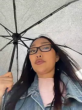 trytomakememoam stripchat live cam model