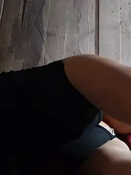 on2008 stripchat live cam model