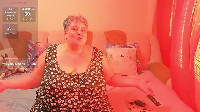 Baunti5555 stripchat live cam model