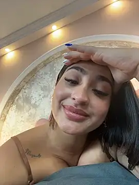 JasmineRhodes stripchat live cam model