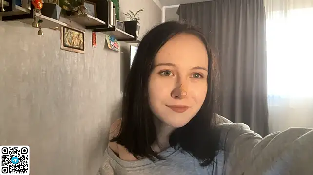 RukiyaLowland stripchat live cam model