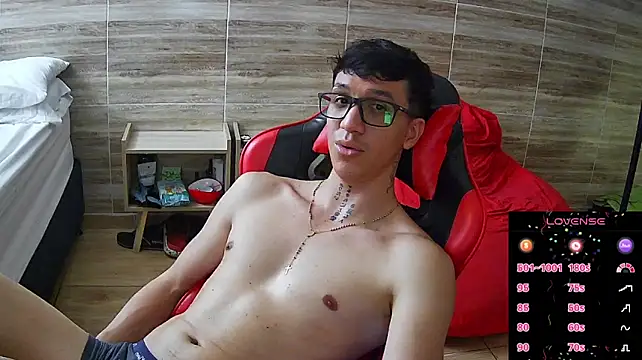 angelicious_ stripchat live cam model