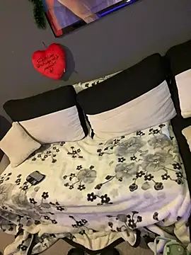 Mohdollmen stripchat live cam model