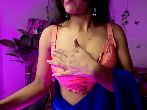 Sizzling_queen69 stripchat live cam model