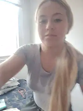Angelwhite_25 stripchat live cam model